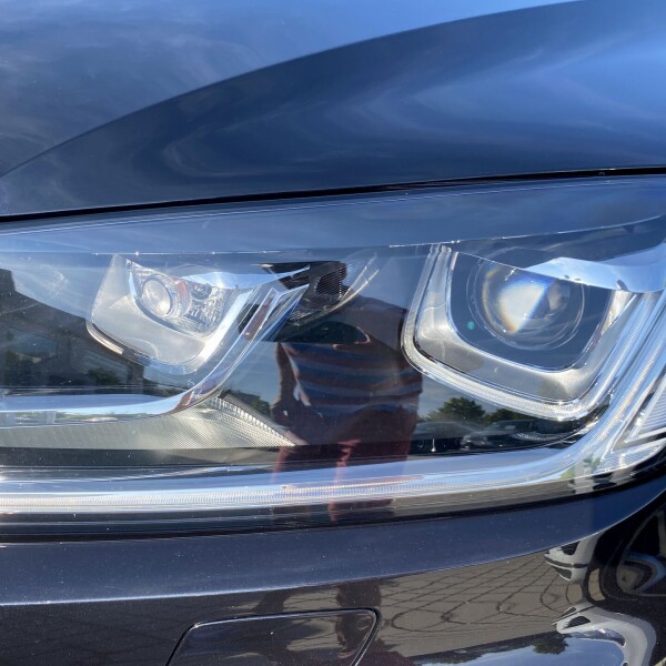 Volkswagen Touareg из Германии (50566)
