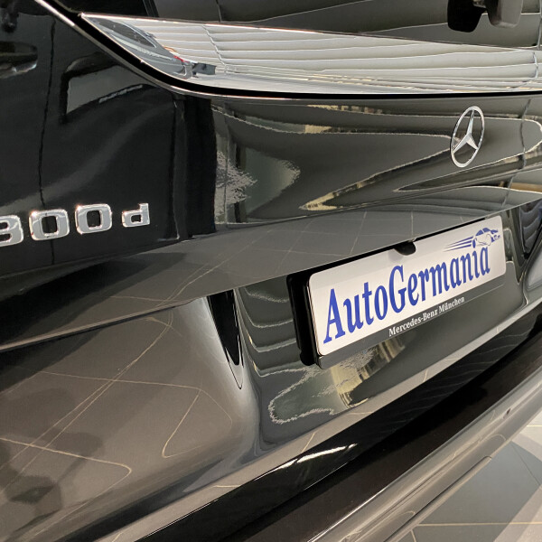 Mercedes-Benz Vito/ Viano V220, V250, V300 из Германии (50622)