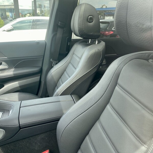 Mercedes-Benz GLS-Klasse из Германии (50909)
