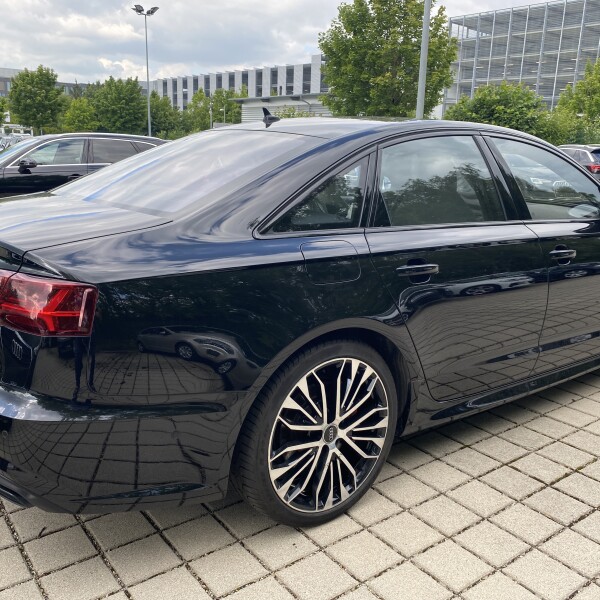 Audi A6  из Германии (51417)