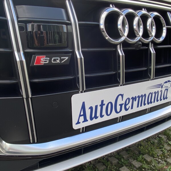 Audi SQ7 из Германии (51517)