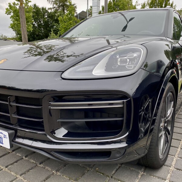 Porsche Cayenne из Германии (52070)