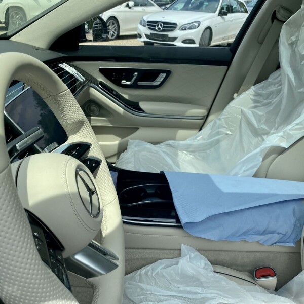 Mercedes-Benz S-Klasse из Германии (52172)