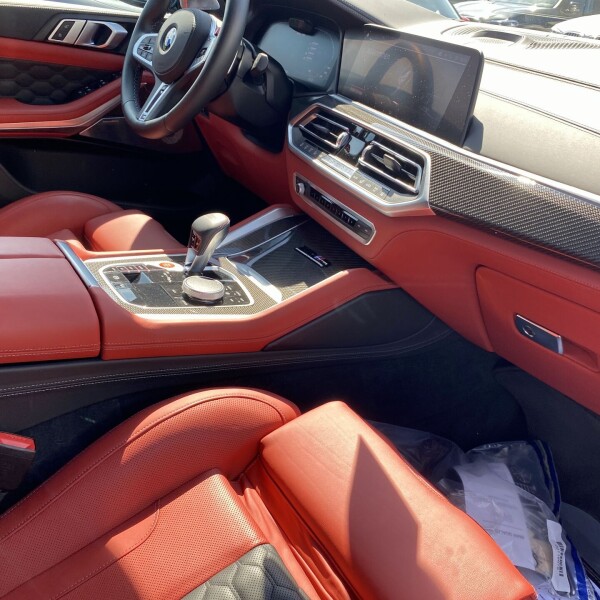 BMW X5 M из Германии (52327)