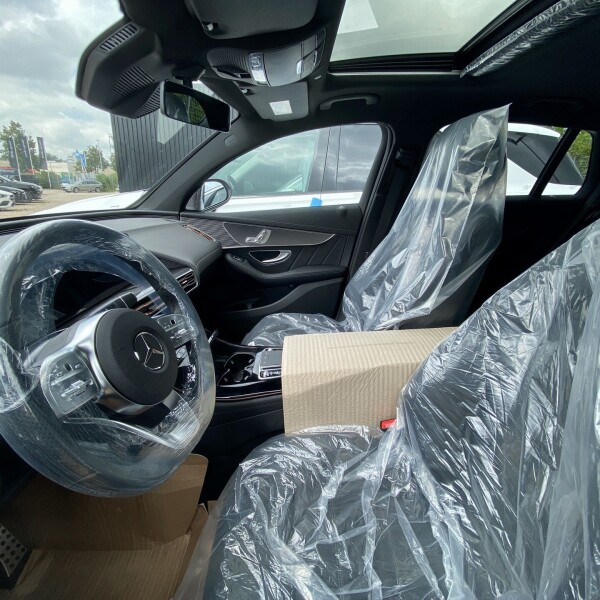 Mercedes-Benz EQC из Германии (52495)