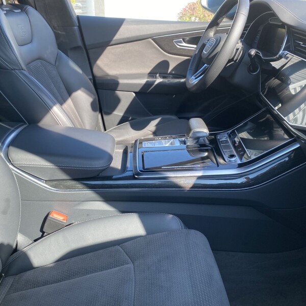 Audi Q8 из Германии (52709)