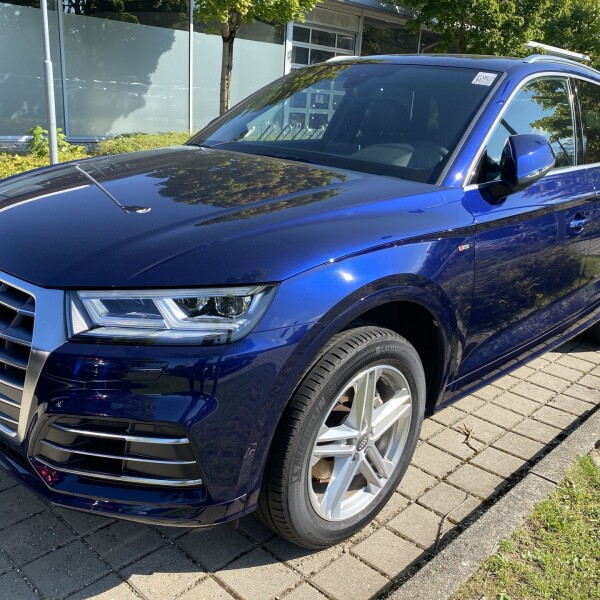 Audi Q5 из Германии (53021)