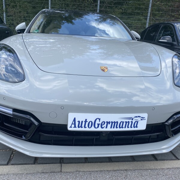 Porsche Panamera  из Германии (53042)