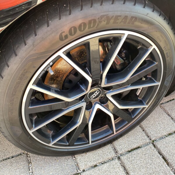 Audi A8  из Германии (53575)