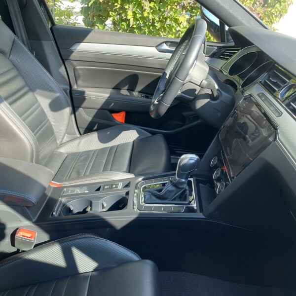 Volkswagen Passat из Германии (53679)