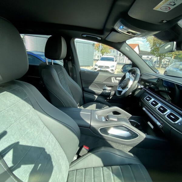 Mercedes-Benz GLE-Klasse из Германии (53882)