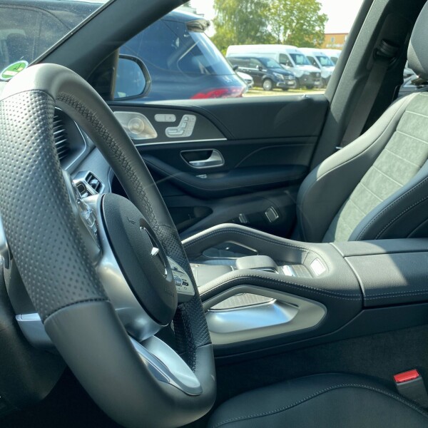 Mercedes-Benz GLE-Klasse из Германии (53874)