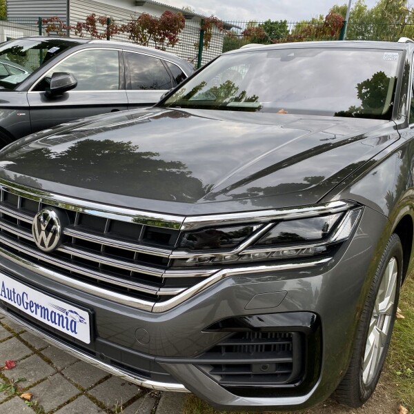 Volkswagen Touareg из Германии (53894)