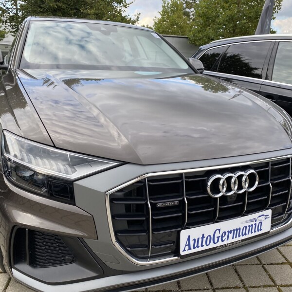 Audi Q8 из Германии (54000)