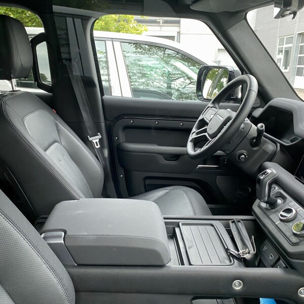 Land Rover Defender из Германии (54114)