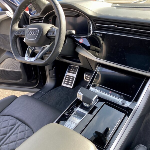 Audi Q8 из Германии (54702)