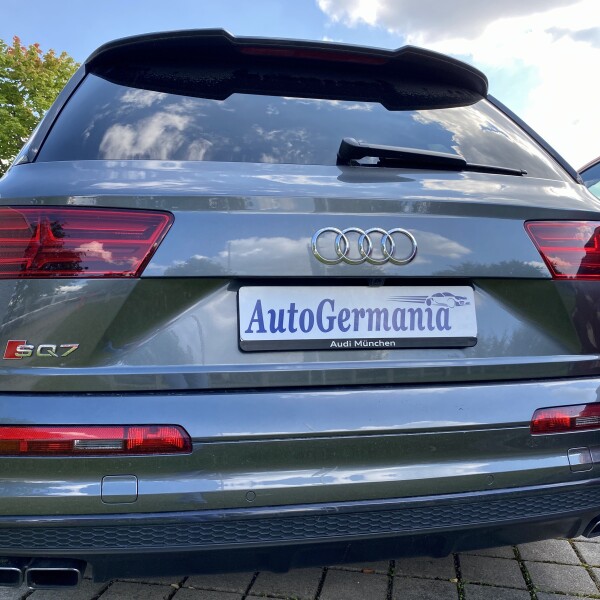 Audi SQ7 из Германии (55432)