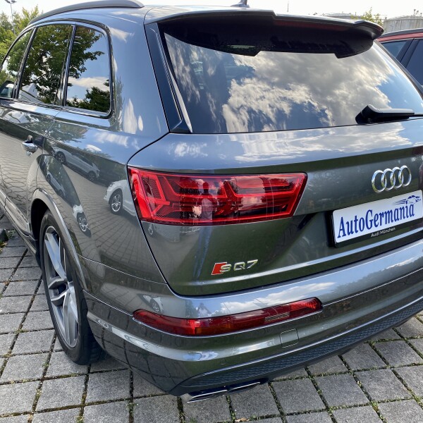 Audi SQ7 из Германии (55428)