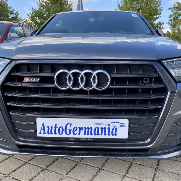 Audi SQ7 из Германии (55421)