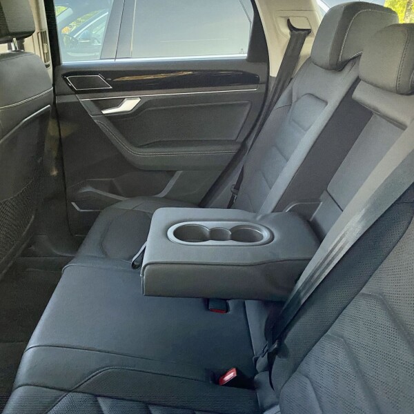Volkswagen Touareg из Германии (55734)
