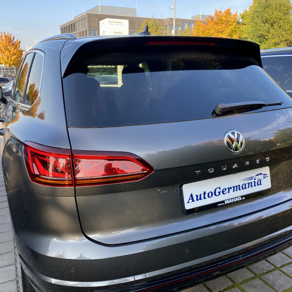 Volkswagen Touareg из Германии (55717)