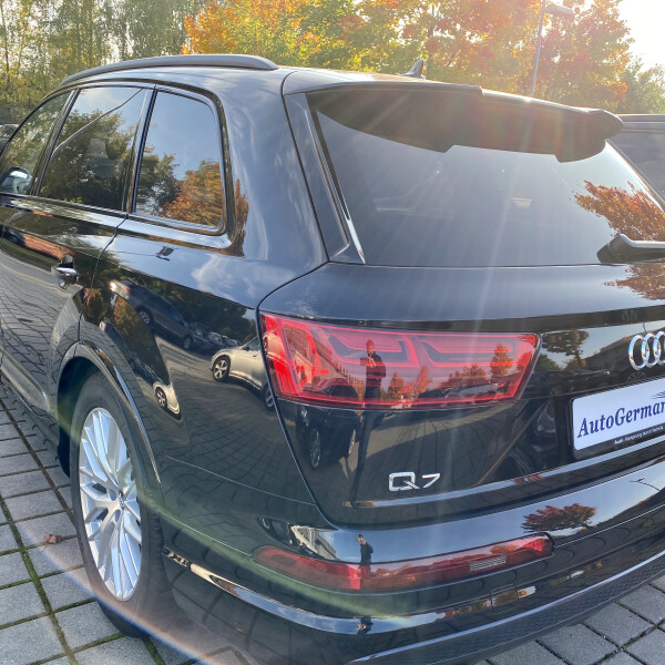 Audi Q7 из Германии (55771)