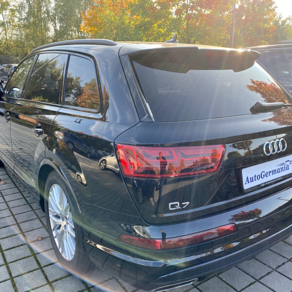 Audi Q7 из Германии (55763)
