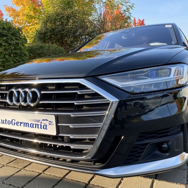 Audi A8  из Германии (56116)