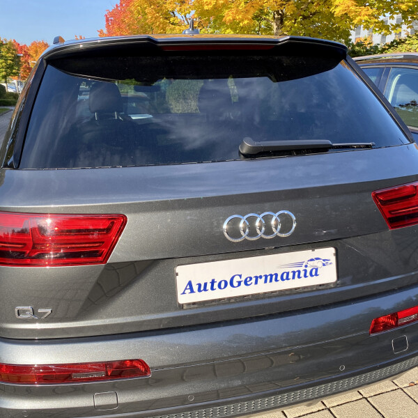 Audi Q7 из Германии (56306)