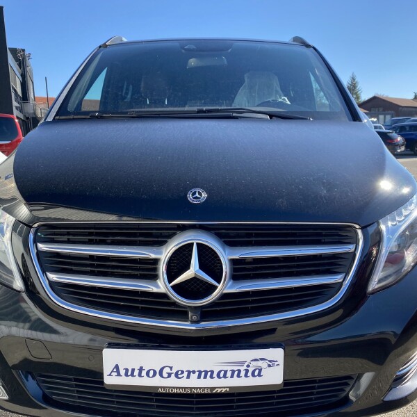 Mercedes-Benz Vito/ Viano V220, V250, V300 из Германии (56915)