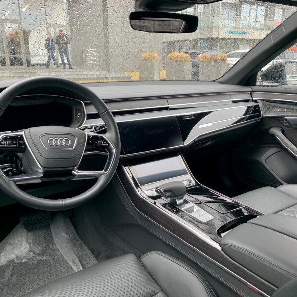 Audi A8  из Германии (59295)