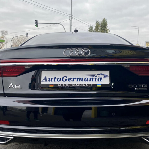 Audi A8  из Германии (56946)