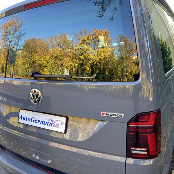 Volkswagen Multivan/Caravelle/Transporter из Германии (57085)