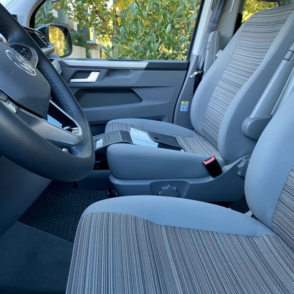 Volkswagen Multivan/Caravelle/Transporter из Германии (57102)