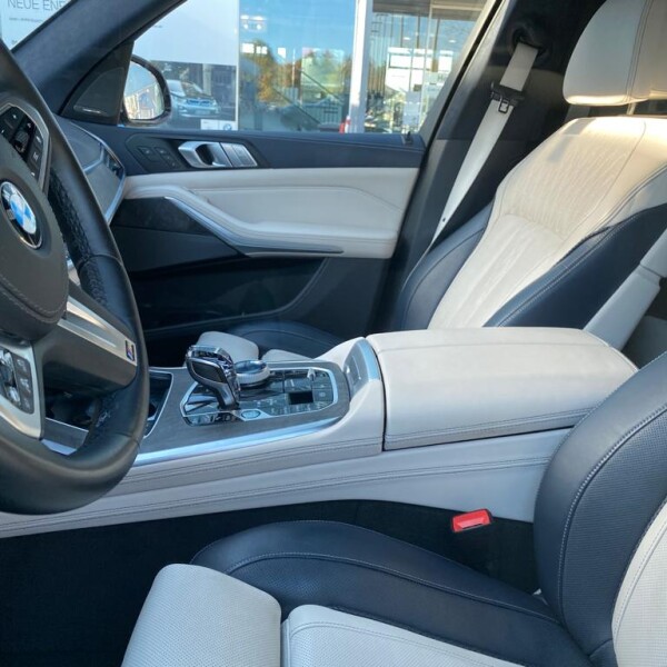 BMW X7 из Германии (57568)