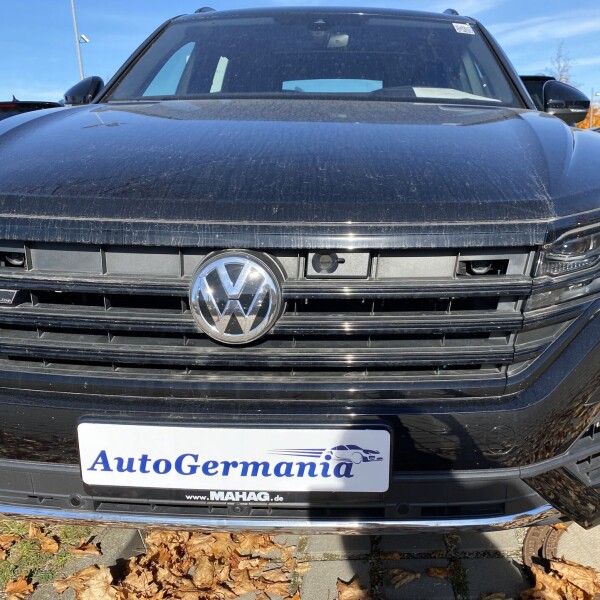 Volkswagen Touareg из Германии (57707)