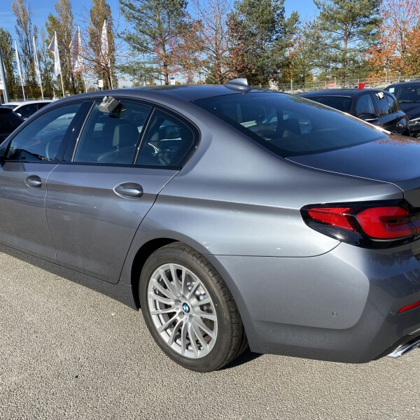 BMW 5-серии из Германии (57781)