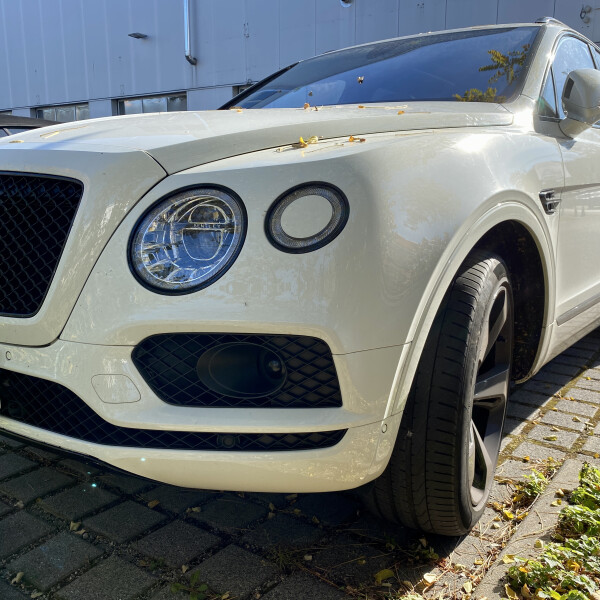 Bentley Bentayga из Германии (57869)