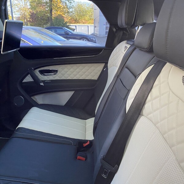 Bentley Bentayga из Германии (57908)