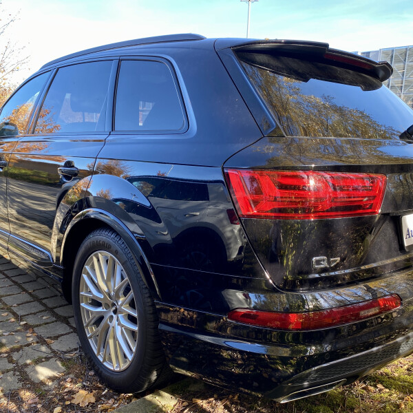 Audi Q7 из Германии (58051)