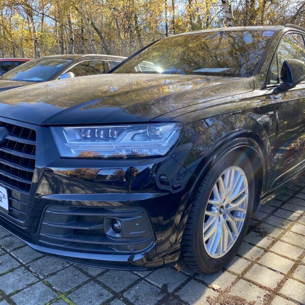 Audi Q7 из Германии (58028)