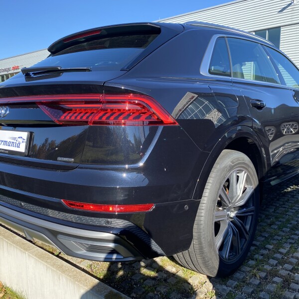 Audi Q8 из Германии (58365)