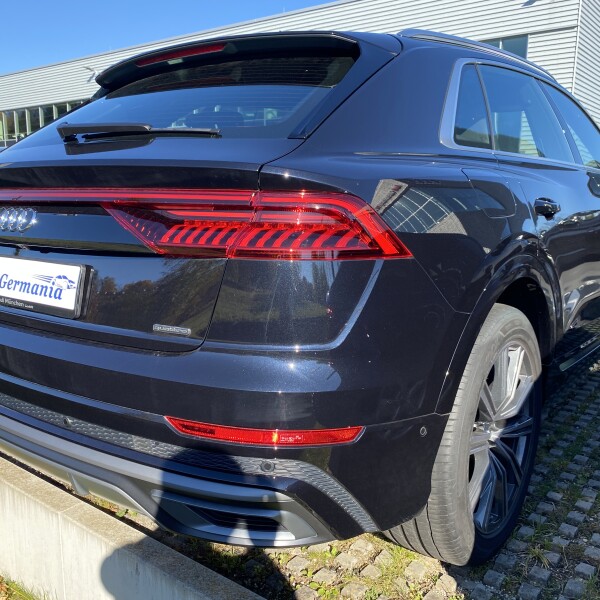 Audi Q8 из Германии (58364)