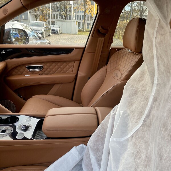Bentley Bentayga из Германии (58706)
