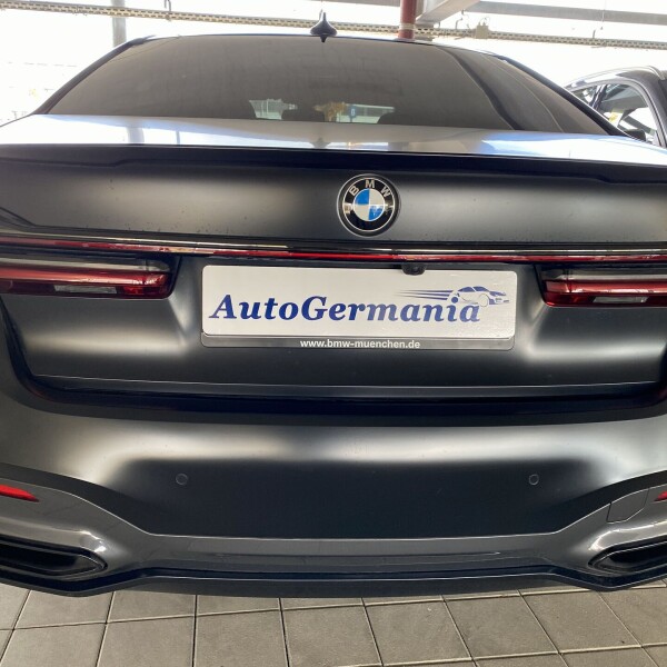 BMW 7-серии из Германии (58965)