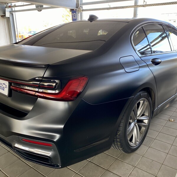 BMW 7-серии из Германии (58952)