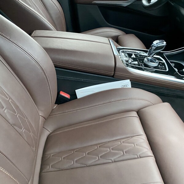 BMW X7 из Германии (59140)