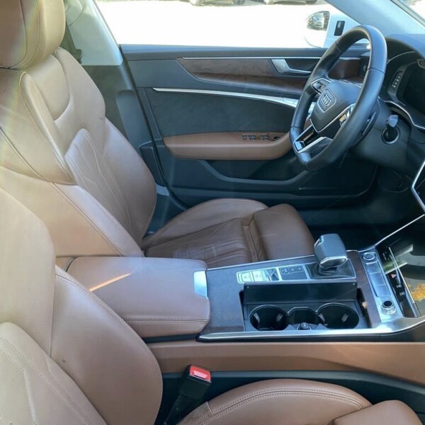 Audi A7  из Германии (60065)