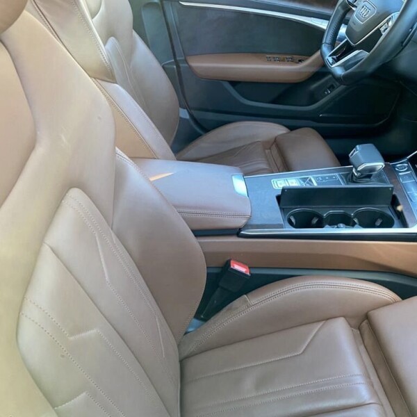 Audi A7  из Германии (60056)