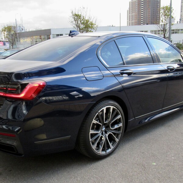 BMW 7-серии из Германии (60090)
